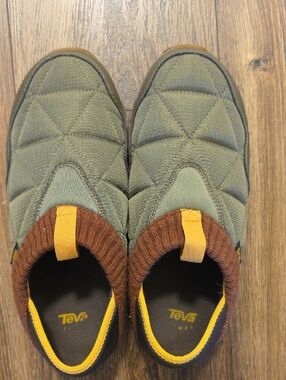 Teva Olive Quilted Slip-On with Brown Collar & Yellow Accents
